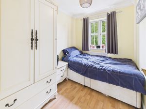 Bedroom- click for photo gallery